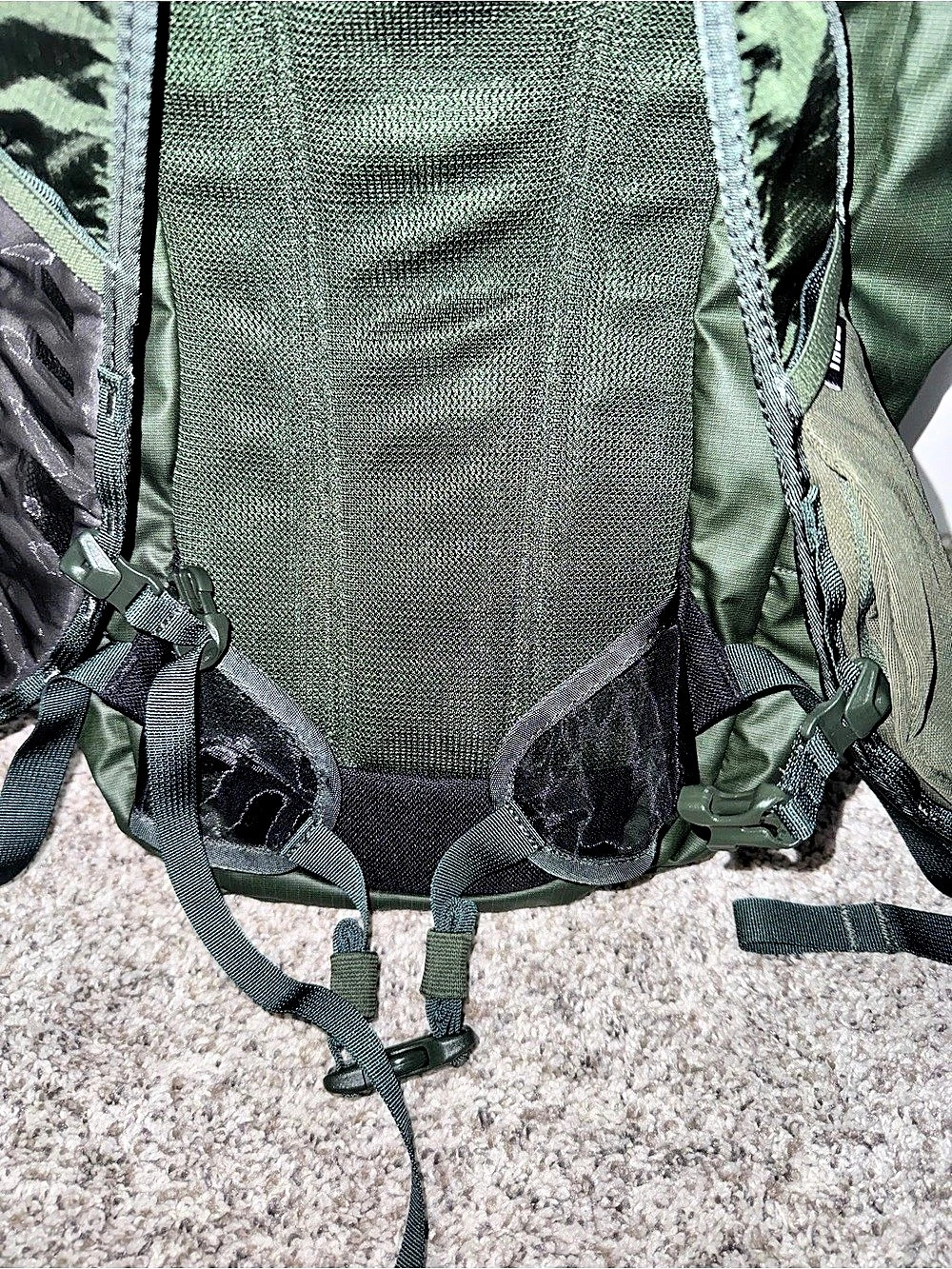 Thule 18LBackpack - Picture 6 of 6